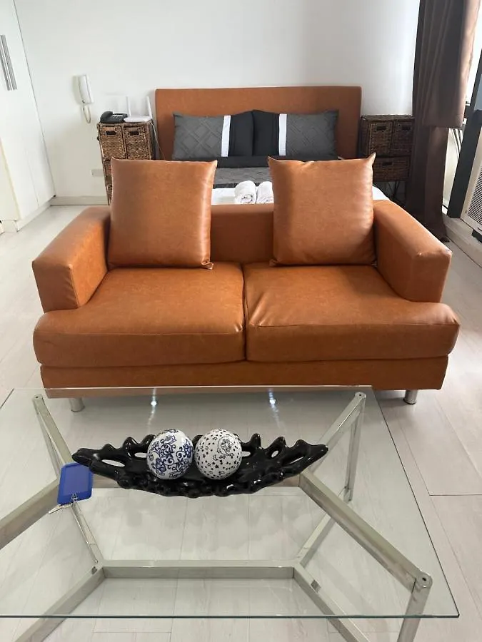 Homestyle Spacious Studio Flat In Gramercy Residences Condo Manila